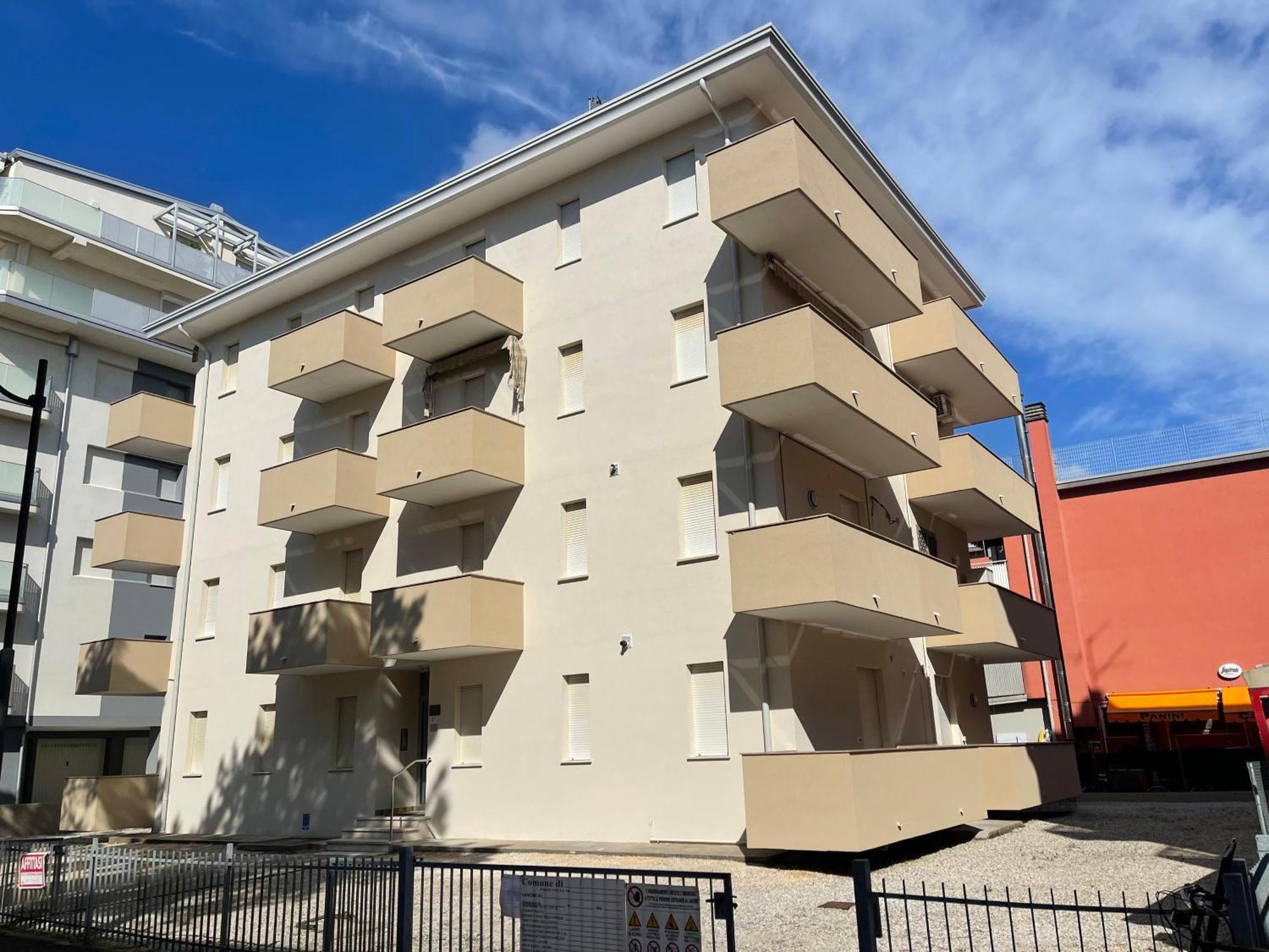 Condominio Cristina - Agenzia Cocal Каорле Екстериор снимка